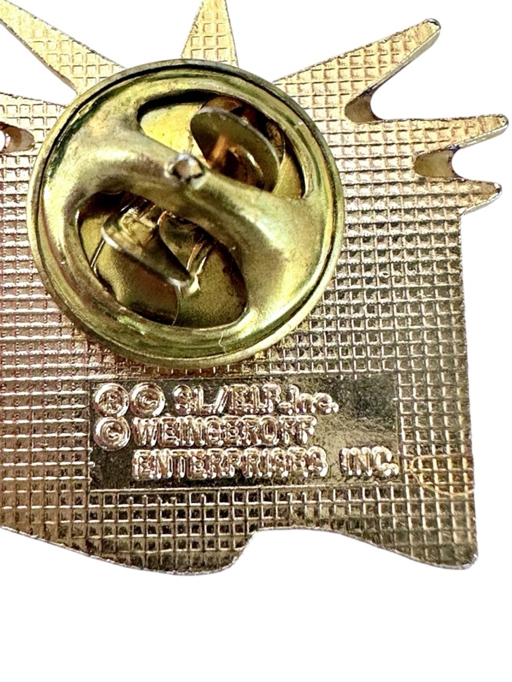Four Patriotic Pins/Tie Tacs Flags Liberty Bell, I Love USA Statue of Liberty - Picture 5 of 5